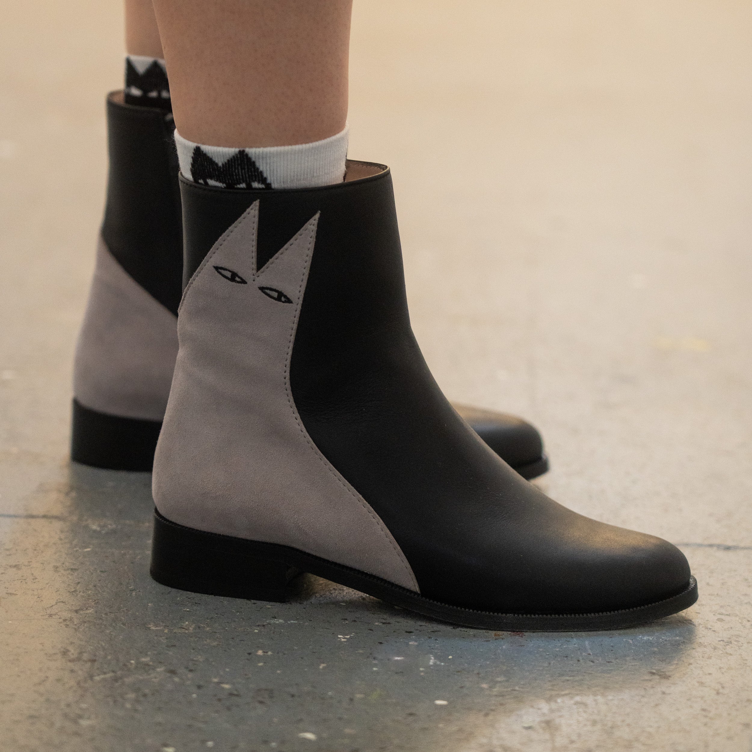 Etta Low – Jocie Juritz Collection